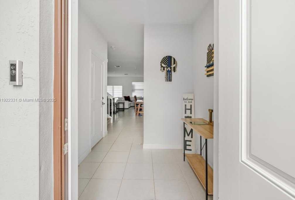 Small Image of 25217 SOUTH WEST 107TH CT, Homestead Number 3