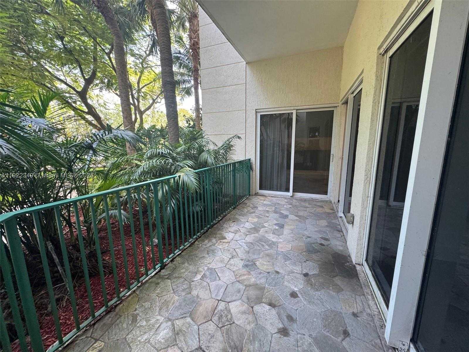 Small Image of 20000 EAST COUNTRY CLUB DR #104, Aventura Number 16