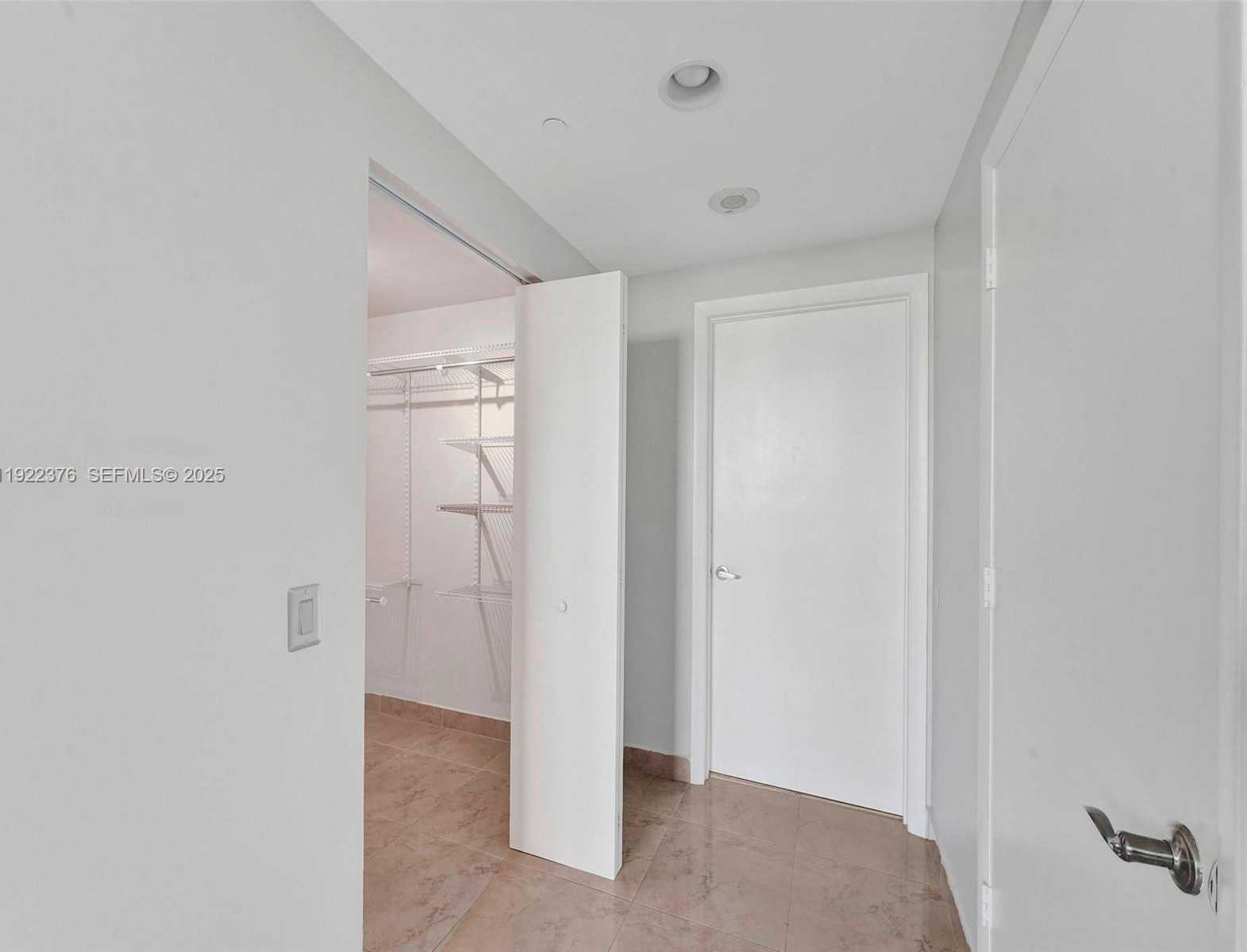 Small Image of 2475 BRICKELL AVE #804, Miami Number 25