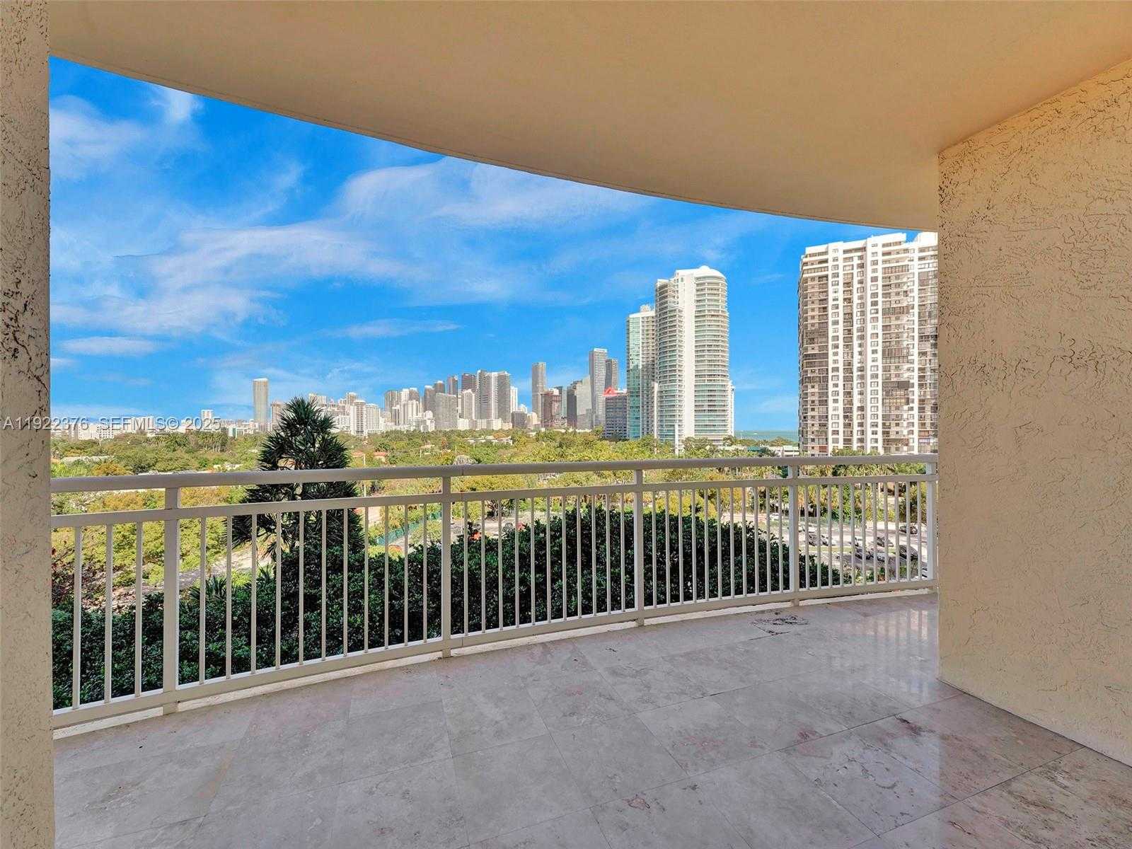 Small Image of 2475 BRICKELL AVE #804, Miami Number 26