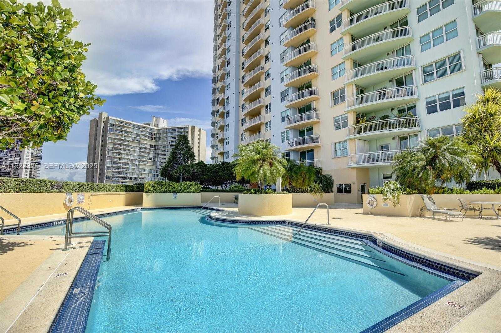 Small Image of 2475 BRICKELL AVE #804, Miami Number 49