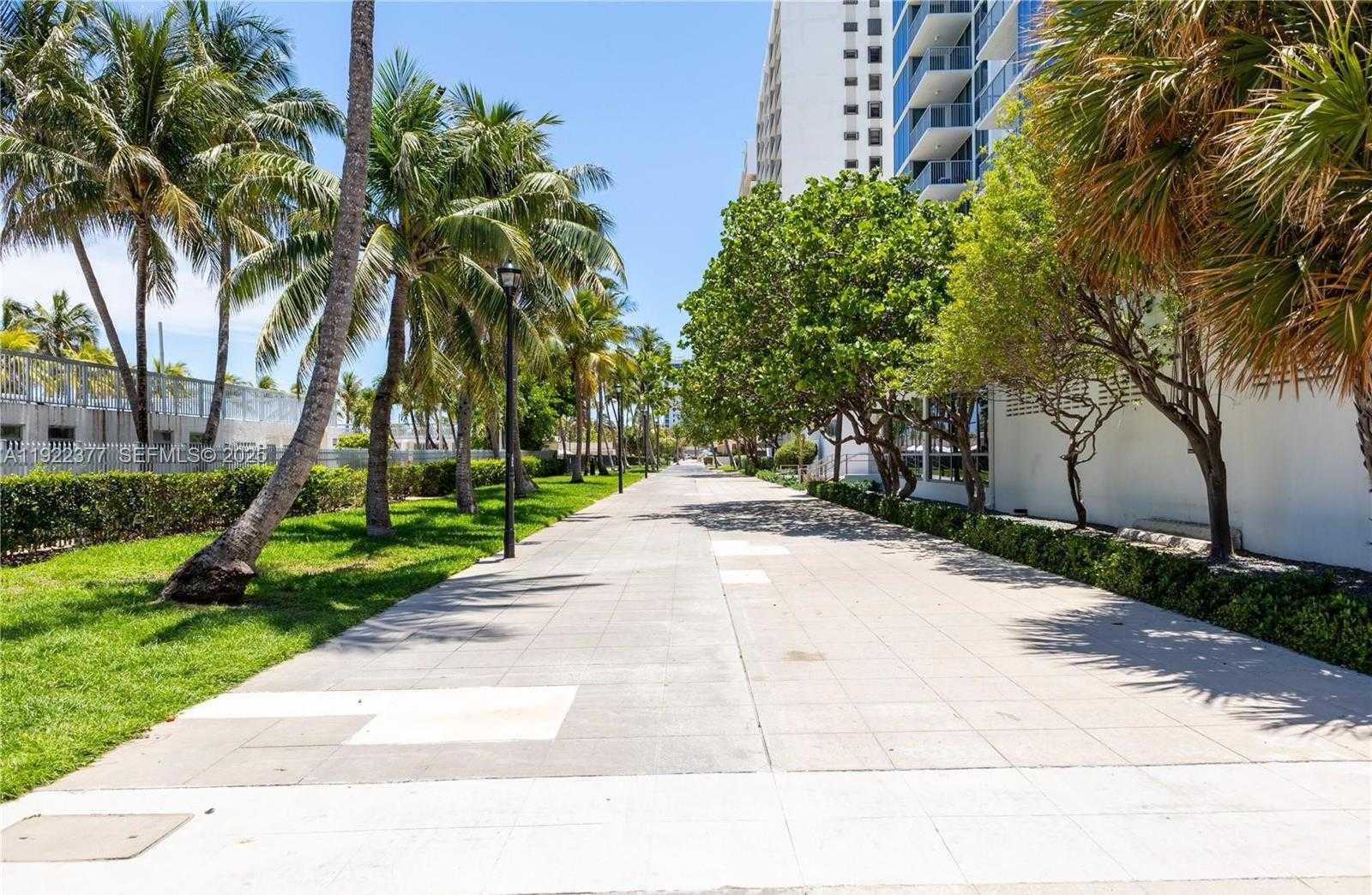 Small Image of 2655 COLLINS AVE #603, Miami Beach Number 55