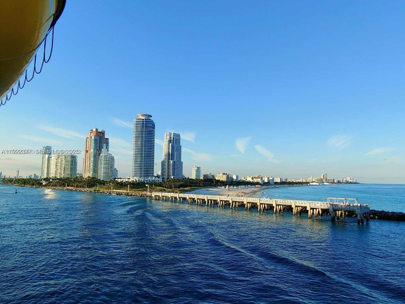 Small Image of 2655 COLLINS AVE #603, Miami Beach Number 62