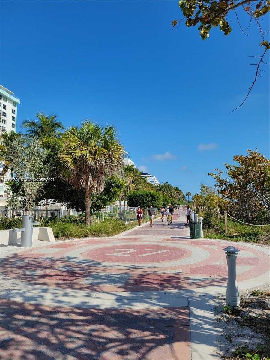 Small Image of 2655 COLLINS AVE #603, Miami Beach Number 64