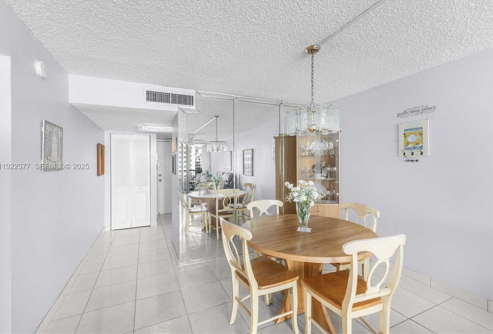 Small Image of 2655 COLLINS AVE #603, Miami Beach Number 8