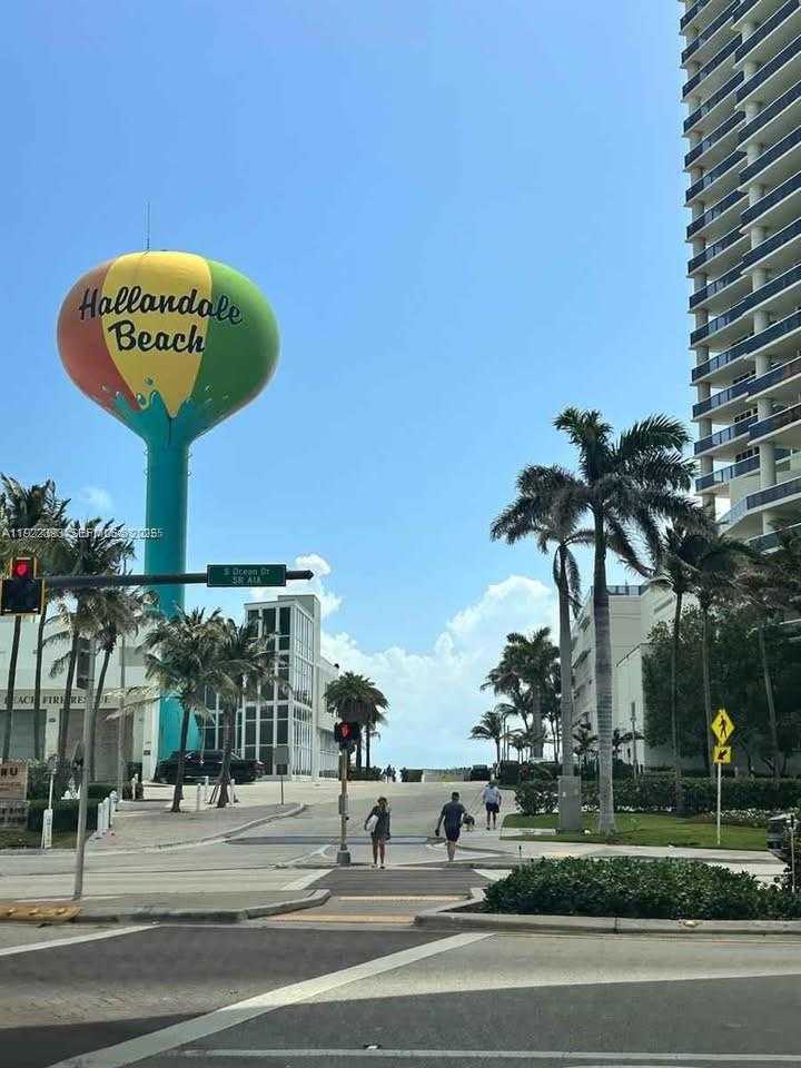 Small Image of 1801 SOUTH OCEAN DR #237, Hallandale Beach Number 3