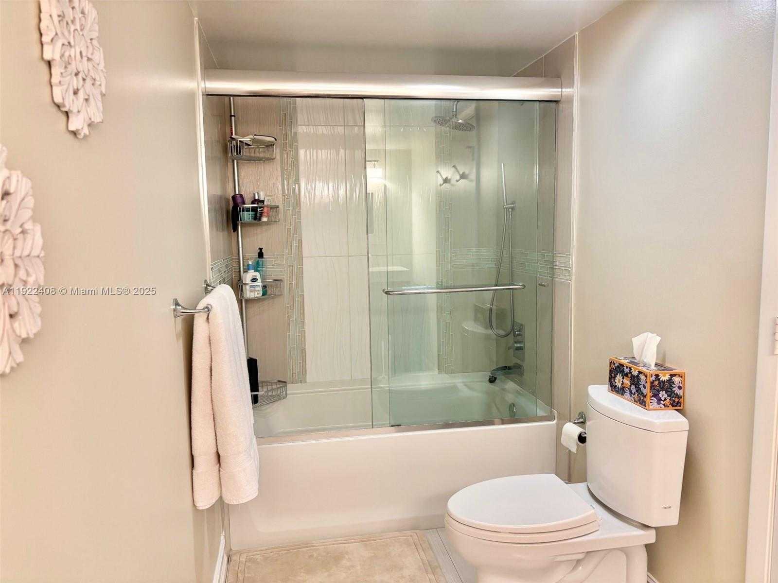 Small Image of 1201 SOUTH OCEAN DR #1610S, Hollywood Number 45