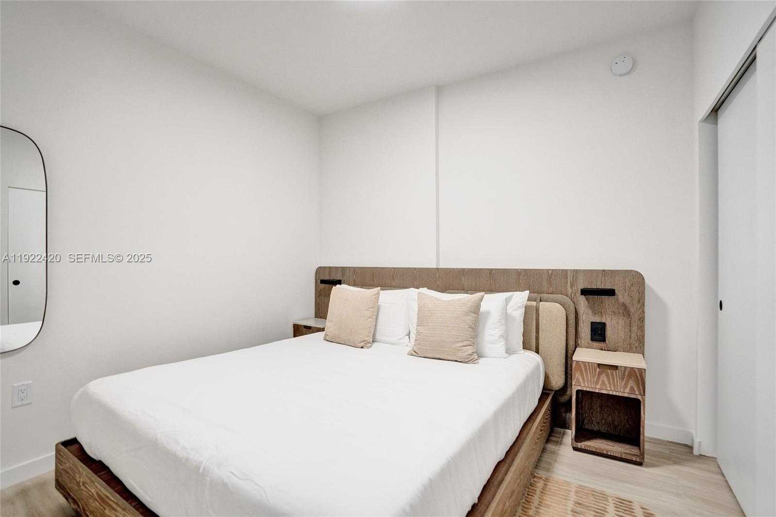 Small Image of 580 72ND ST #905, Miami Beach Number 7