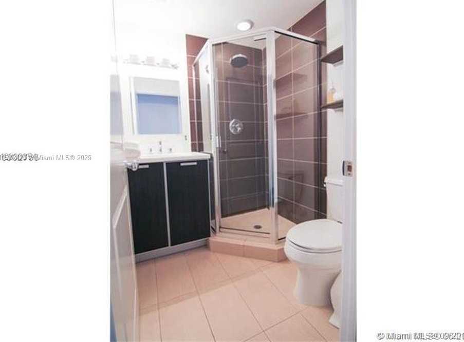 Small Image of 611 11TH ST #104, Miami Beach Number 12