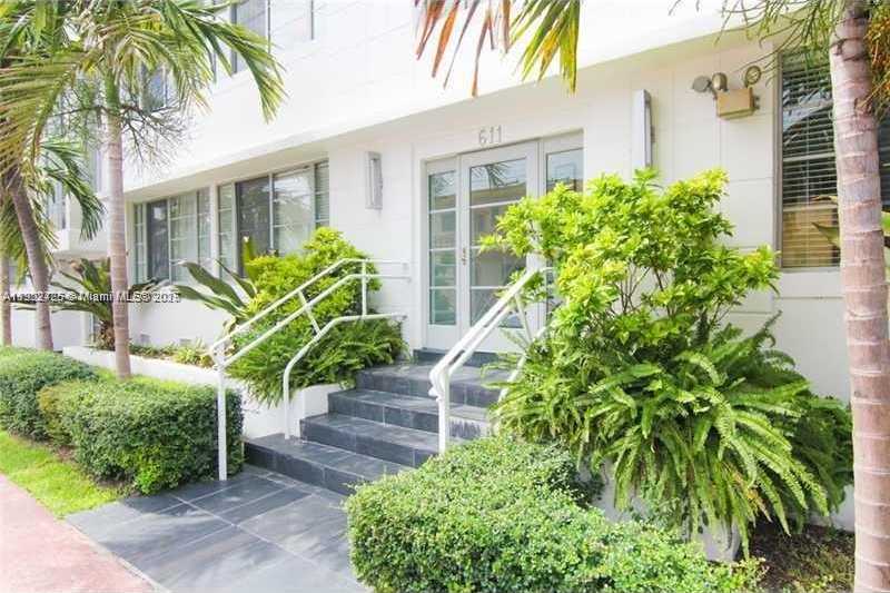 Small Image of 611 11TH ST #104, Miami Beach Number 2