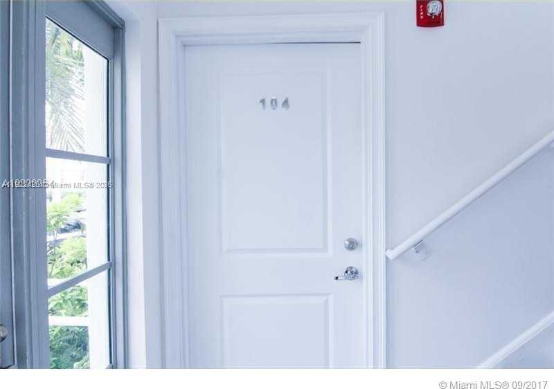 Small Image of 611 11TH ST #104, Miami Beach Number 4