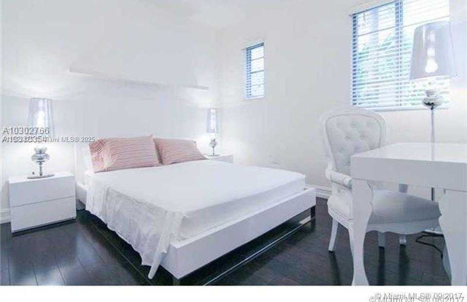 Small Image of 611 11TH ST #104, Miami Beach Number 5