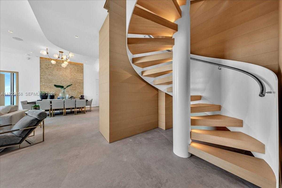 Small Image of 1300 SOUTH MIAMI AVE #UPH2, Miami Number 41