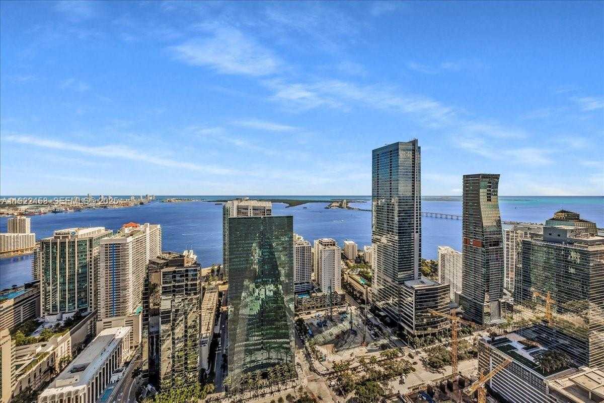 Small Image of 1300 SOUTH MIAMI AVE #UPH2, Miami Number 53