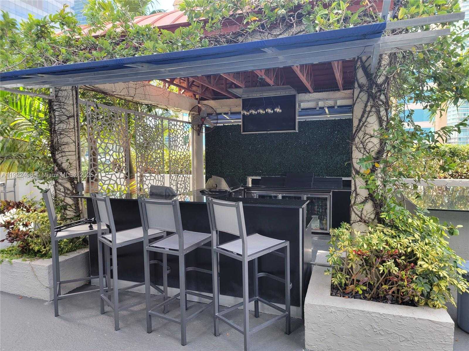 Small Image of 185 SOUTH EAST 14TH TER #1101, Miami Number 17