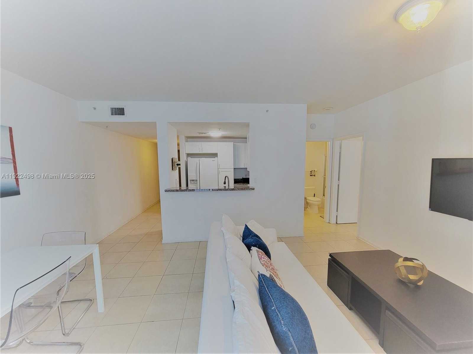 Small Image of 185 SOUTH EAST 14TH TER #1101, Miami Number 2