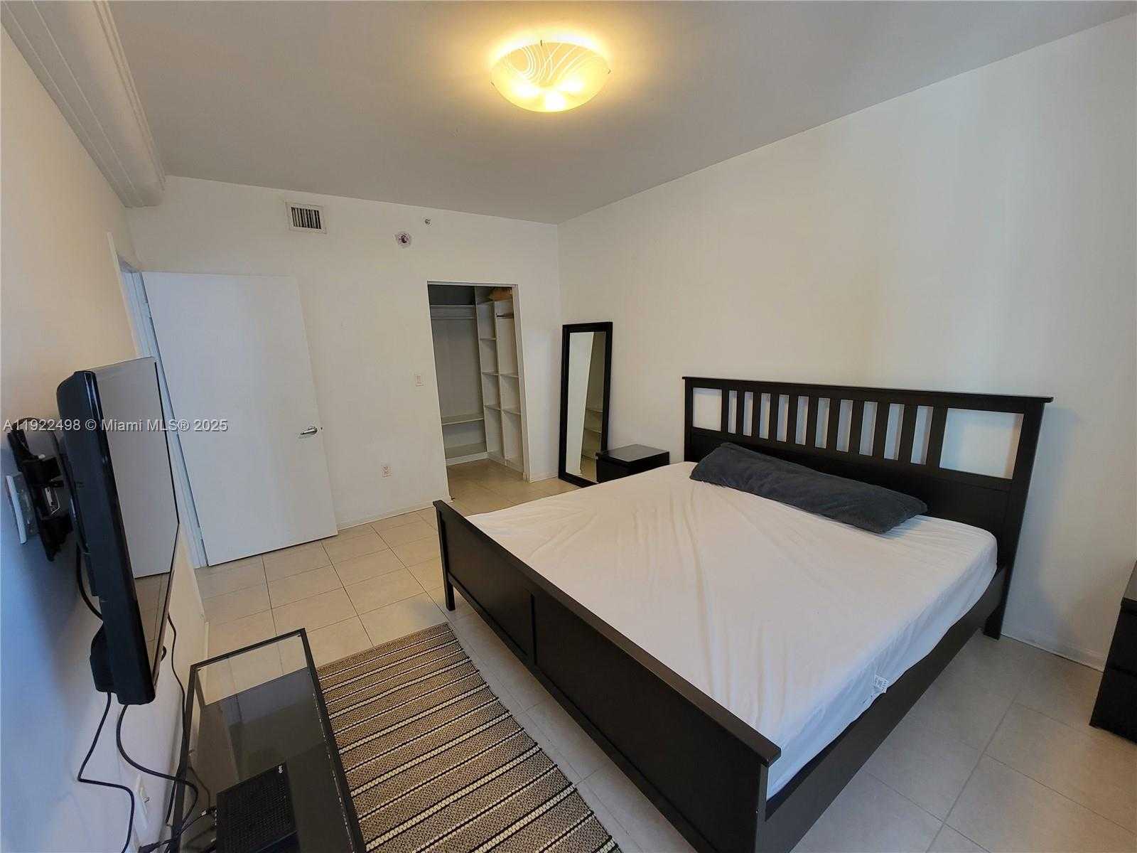 Small Image of 185 SOUTH EAST 14TH TER #1101, Miami Number 7