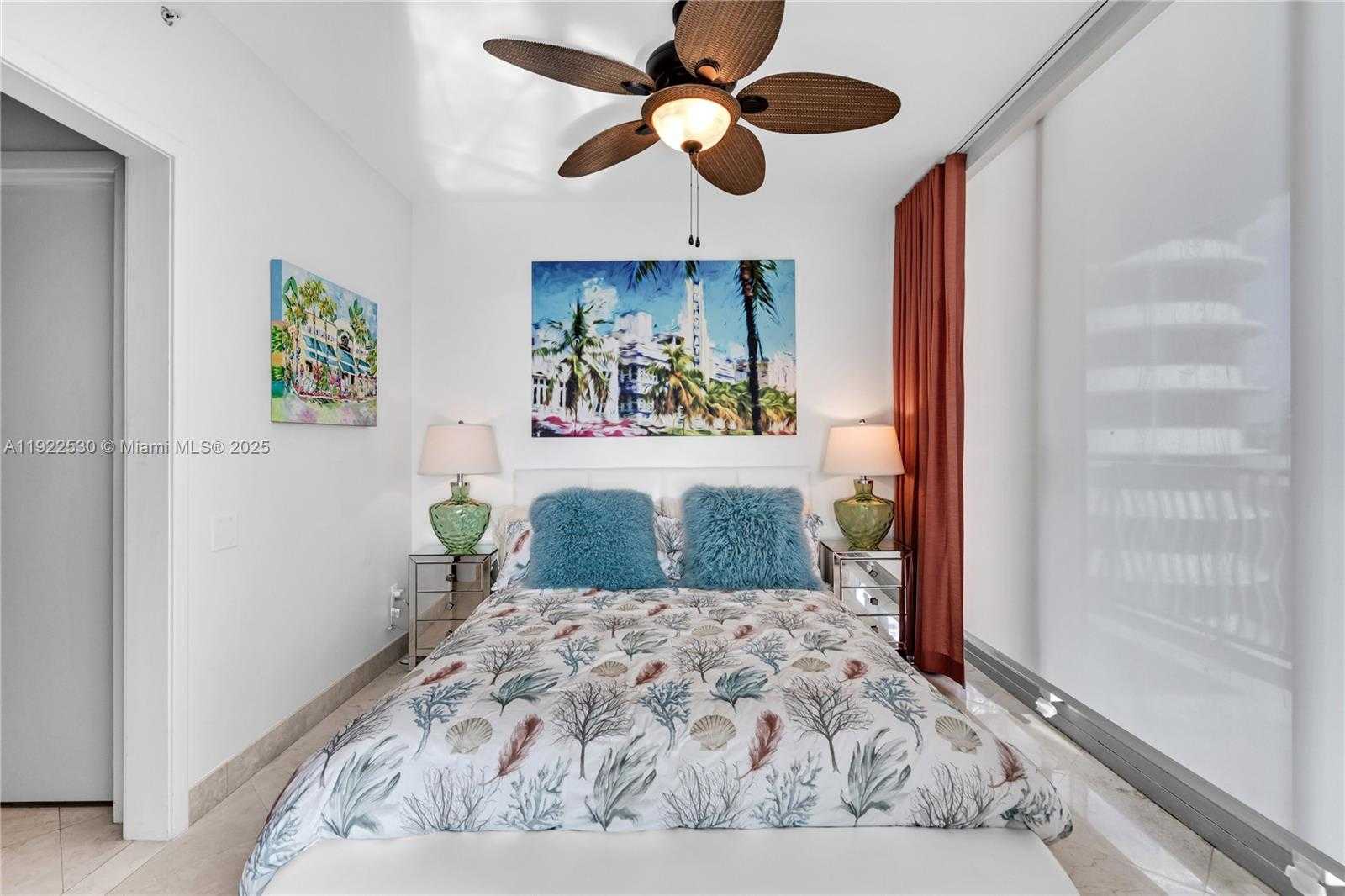 Small Image of 1500 OCEAN DR #907, Miami Beach Number 14