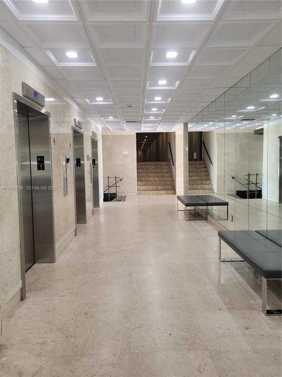 Small Image of 300 BAYVIEW DR #201, Sunny Isles Beach Number 29