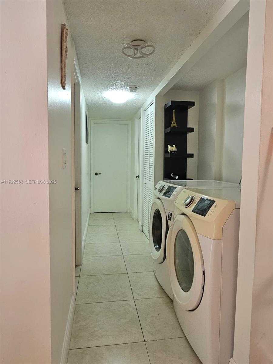 Small Image of 8411 NORTH WEST 8TH ST #111, Miami Number 25