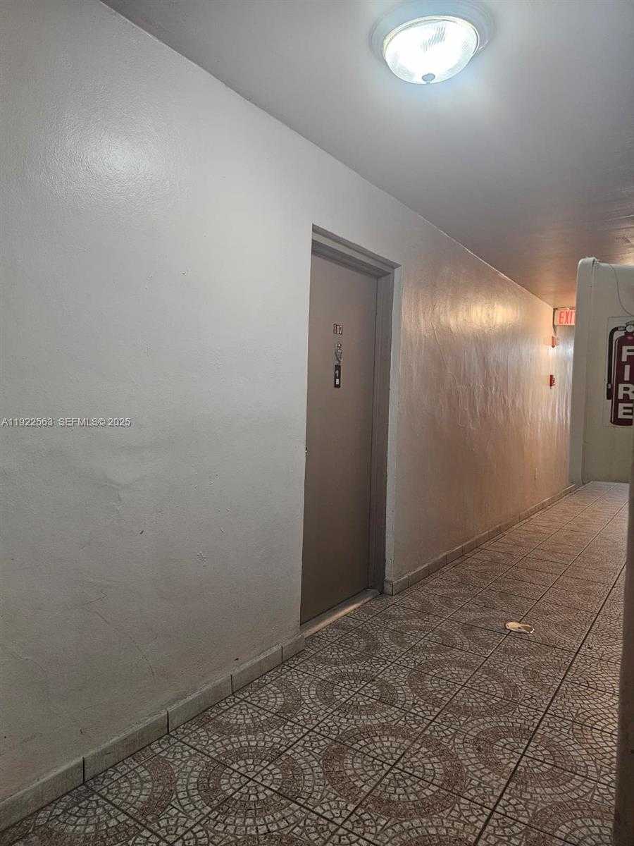 Small Image of 8411 NORTH WEST 8TH ST #111, Miami Number 4