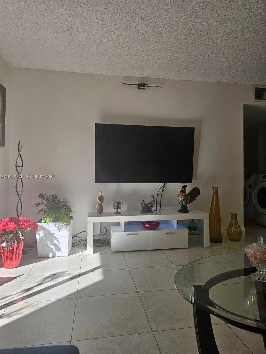 Small Image of 8411 NORTH WEST 8TH ST #111, Miami Number 8