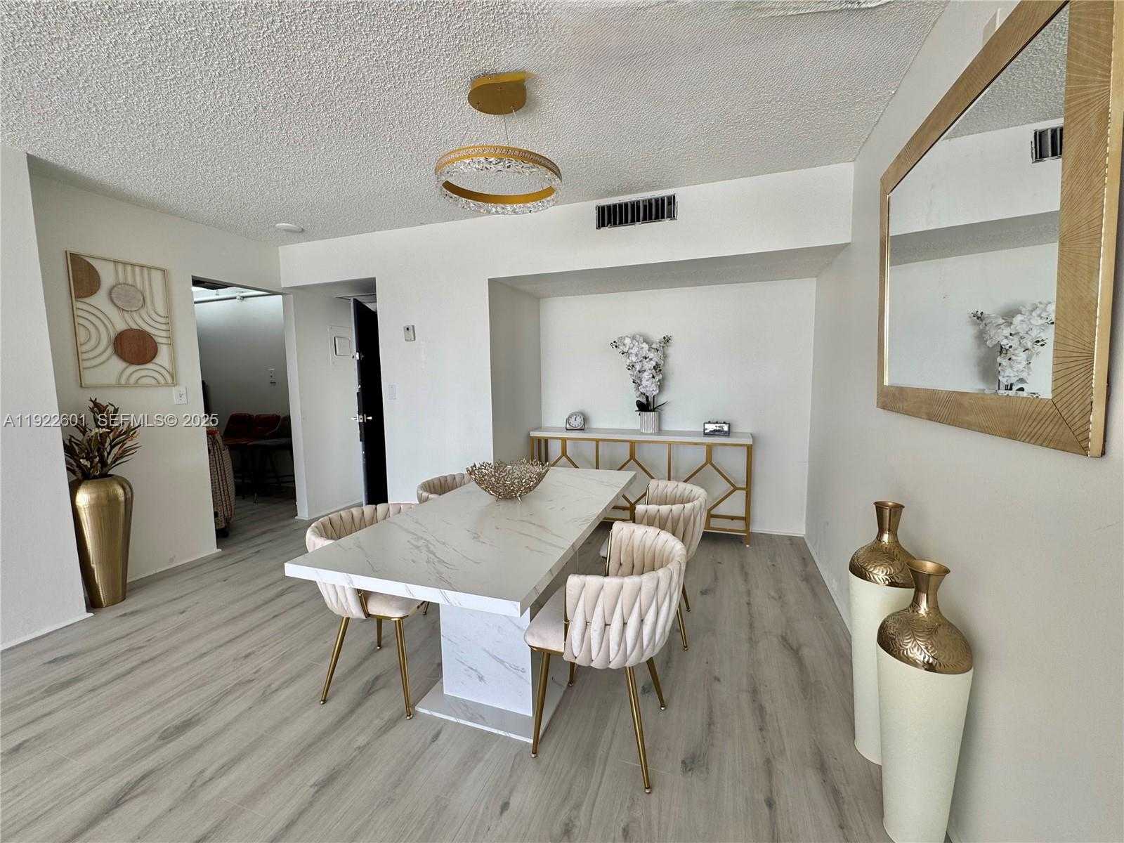 Small Image of 20515 EAST COUNTRY CLUB DR #245, Aventura Number 14