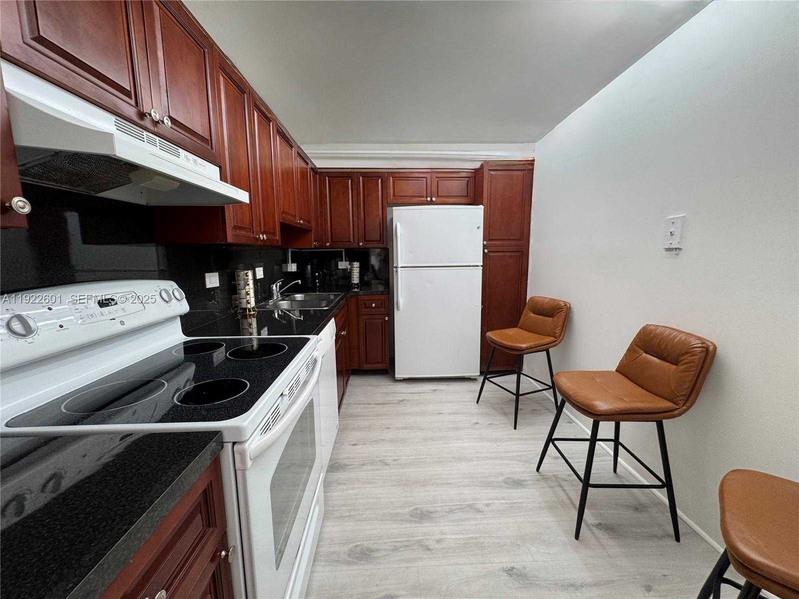 Small Image of 20515 EAST COUNTRY CLUB DR #245, Aventura Number 18