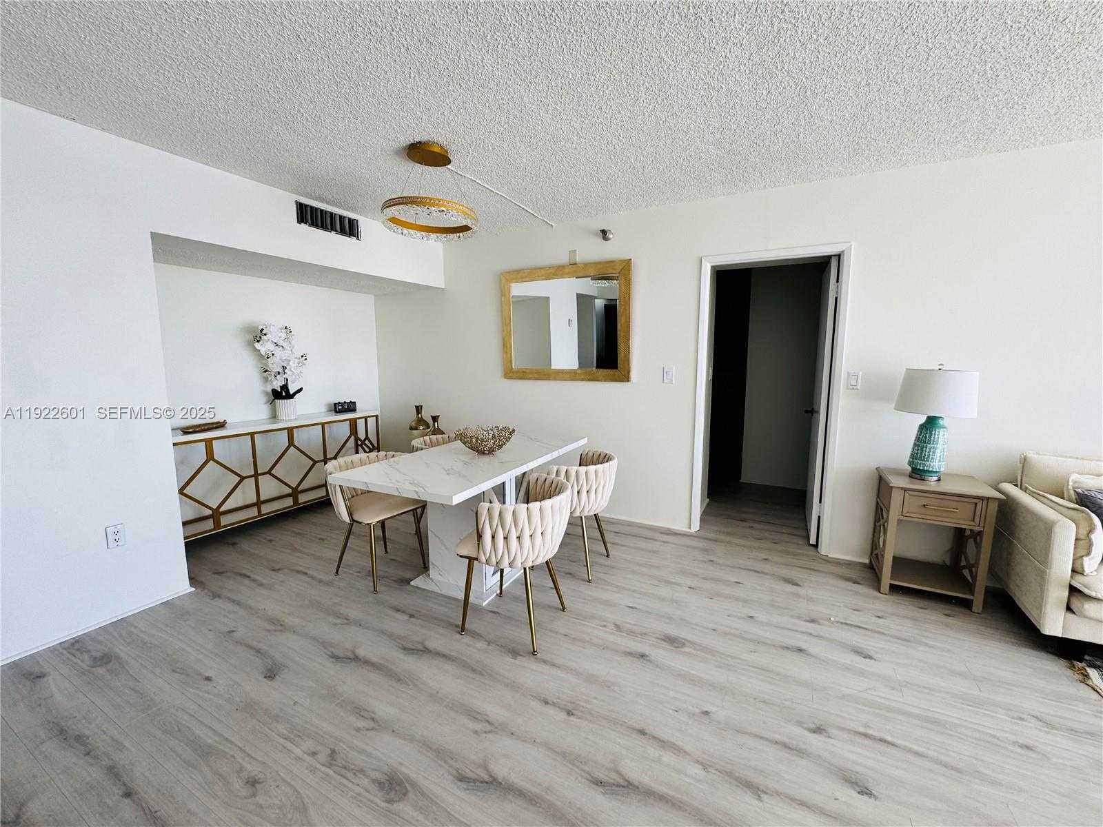 Small Image of 20515 EAST COUNTRY CLUB DR #245, Aventura Number 21