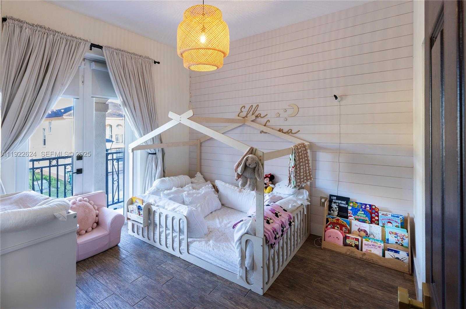 Small Image of 13276 SOUTH WEST 128TH PSGE, Miami Number 15