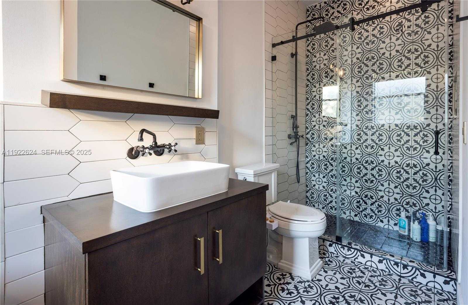 Small Image of 13276 SOUTH WEST 128TH PSGE, Miami Number 20