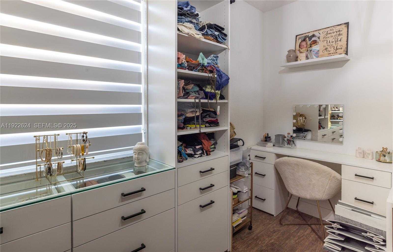 Small Image of 13276 SOUTH WEST 128TH PSGE, Miami Number 27