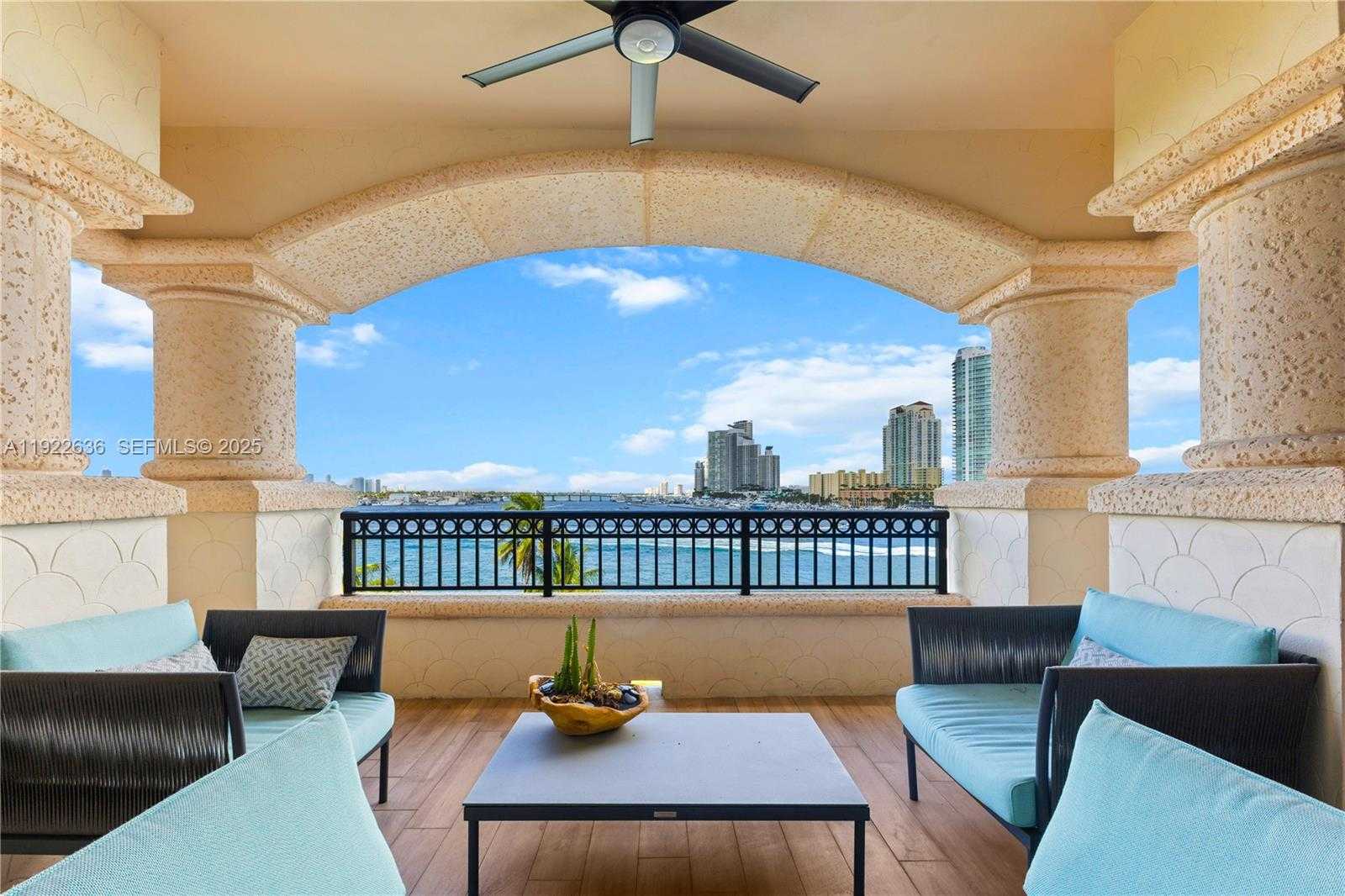Small Image of 6800 FISHER ISLAND DR #6842, Miami Beach Number 13