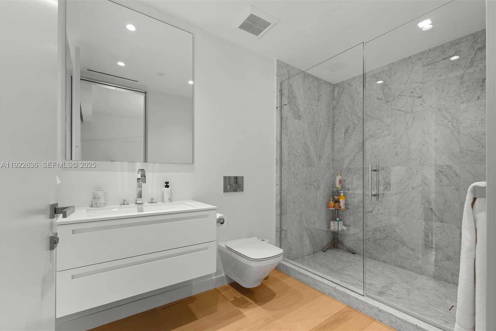 Small Image of 6800 FISHER ISLAND DR #6842, Miami Beach Number 23