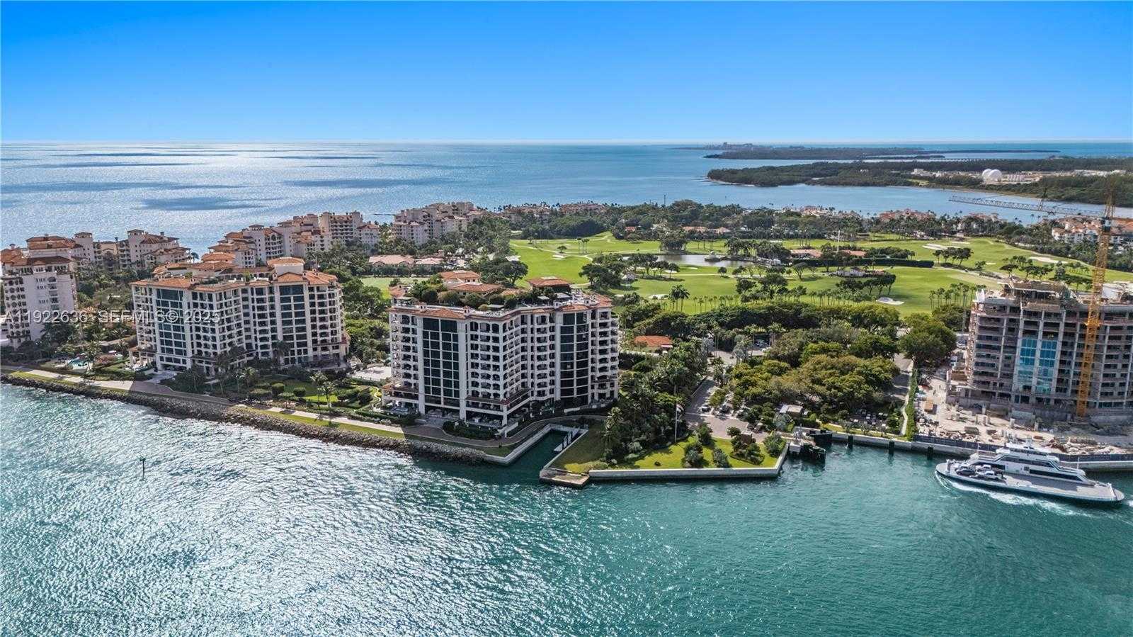 Small Image of 6800 FISHER ISLAND DR #6842, Miami Beach Number 42