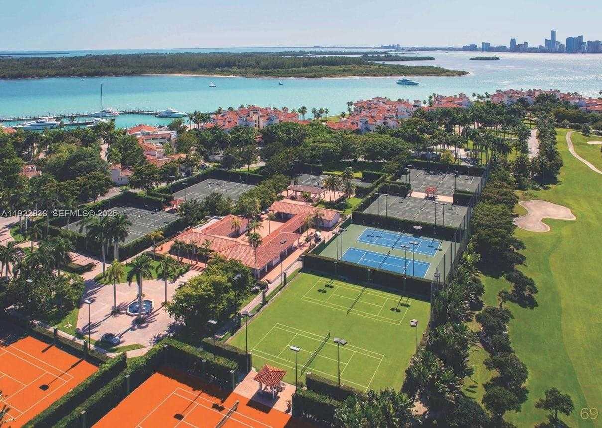 Small Image of 6800 FISHER ISLAND DR #6842, Miami Beach Number 46