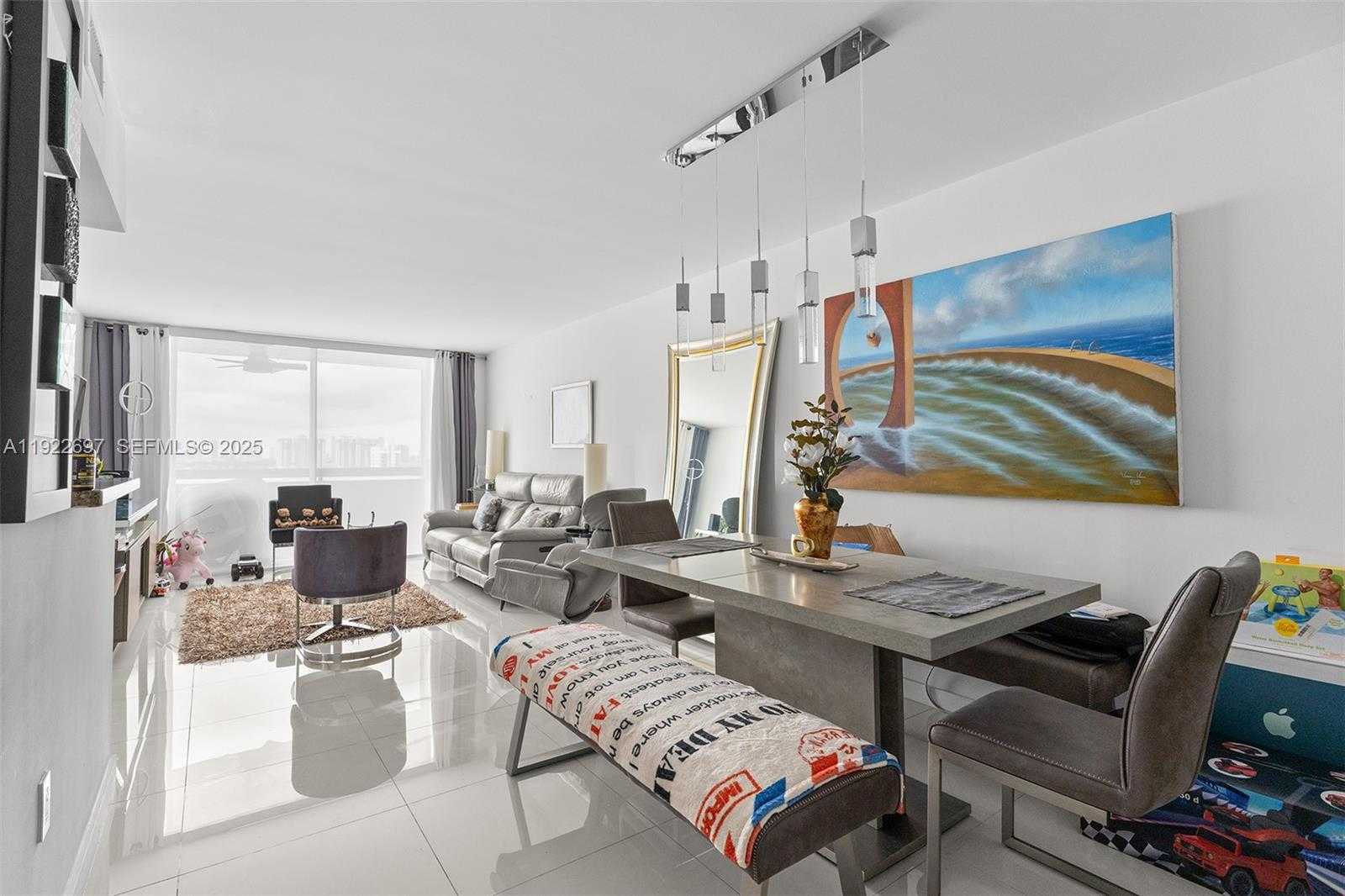 Small Image of 1775 WASHINGTON AVE #14F, Miami Beach Number 1