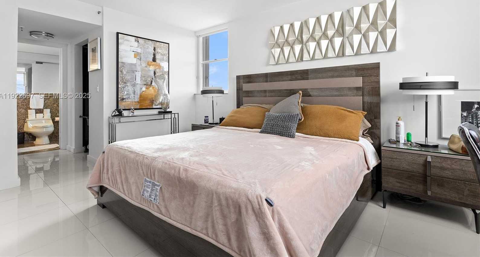 Small Image of 1775 WASHINGTON AVE #14F, Miami Beach Number 15