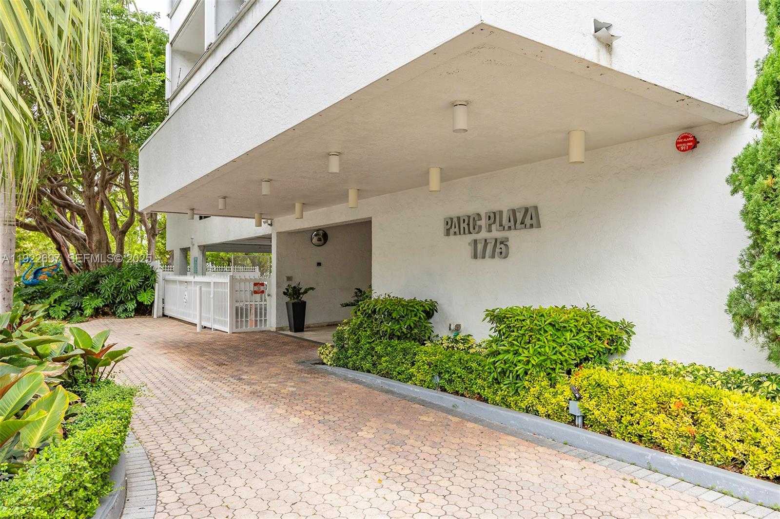 Small Image of 1775 WASHINGTON AVE #14F, Miami Beach Number 24