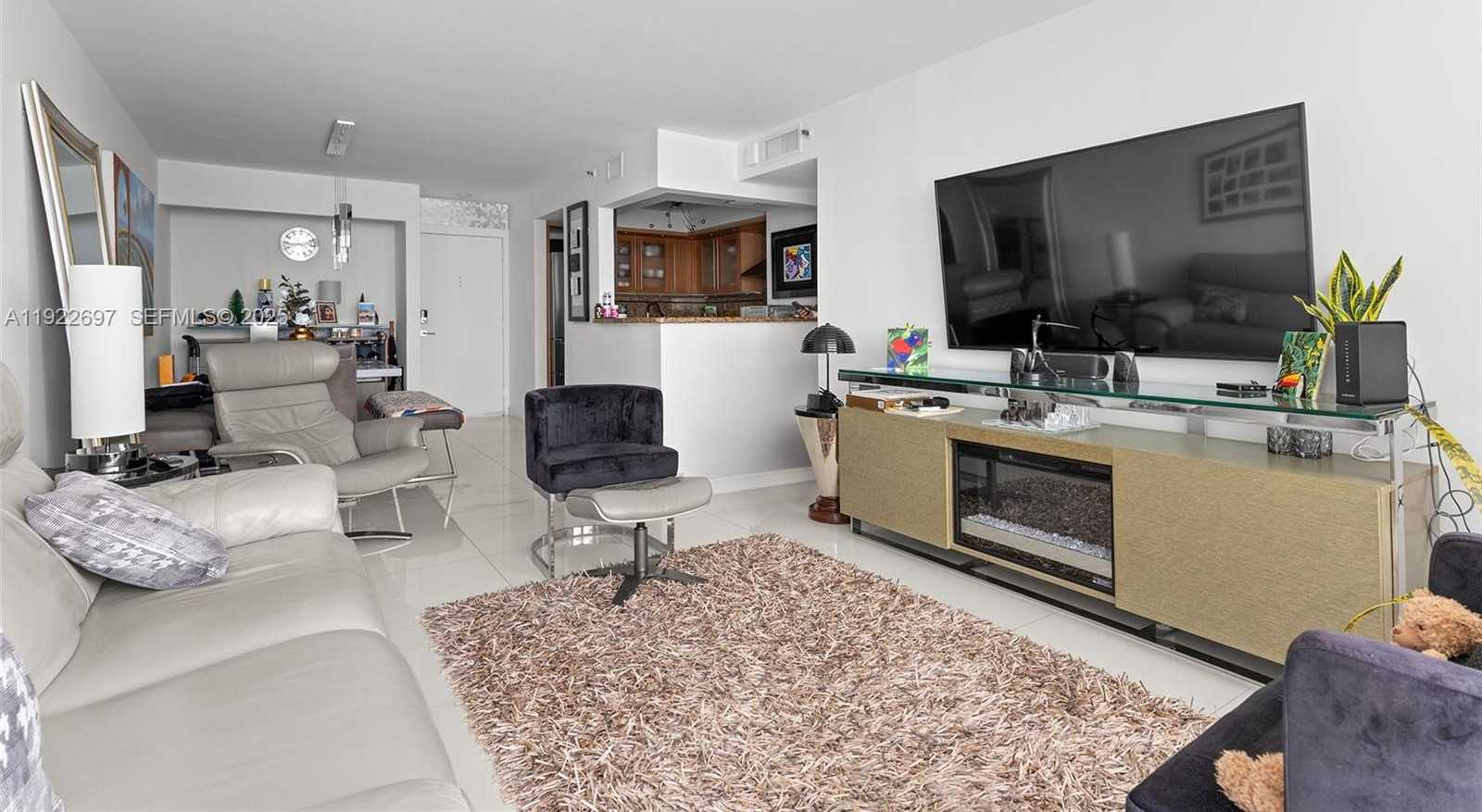 Small Image of 1775 WASHINGTON AVE #14F, Miami Beach Number 6