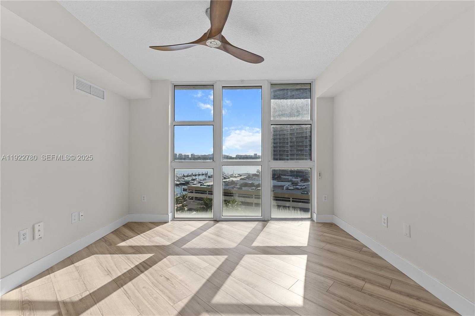 Small Image of 1881 79TH ST CSWY #807, North Bay Village Number 16