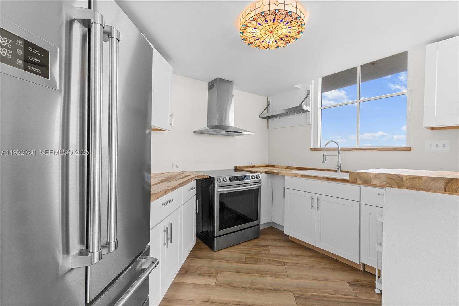 Small Image of 1881 79TH ST CSWY #807, North Bay Village Number 6