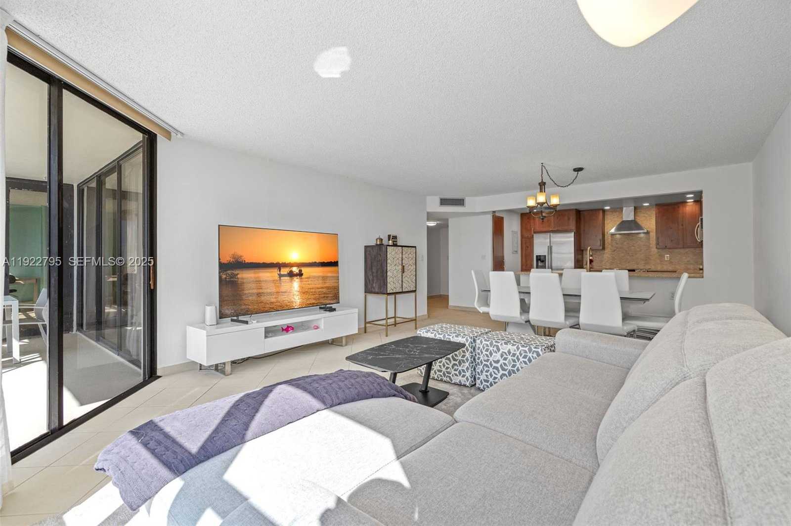 Small Image of 1865 BRICKELL AVE #A1013, Miami Number 10