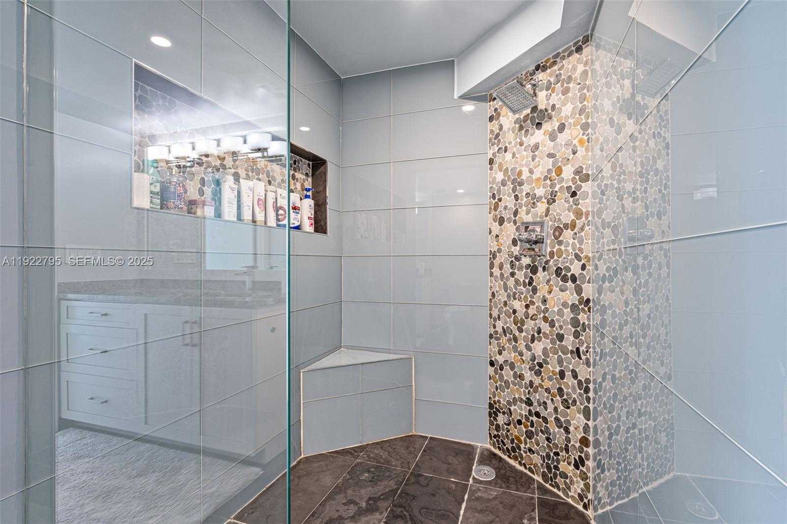 Small Image of 1865 BRICKELL AVE #A1013, Miami Number 26