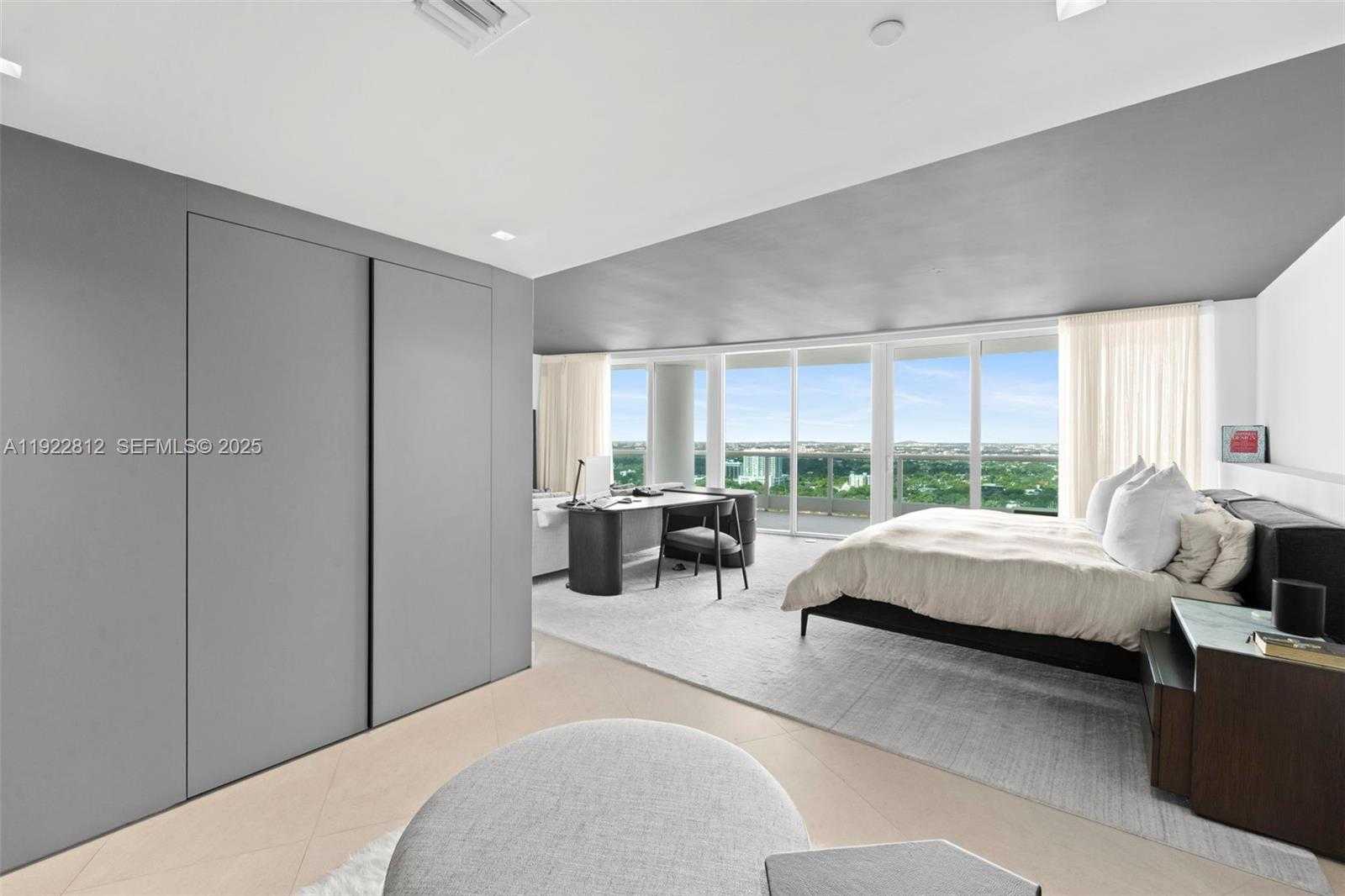 Small Image of 2127 BRICKELL AVE #3005, Miami Number 14