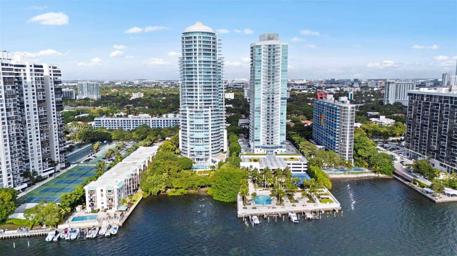 Small Image of 2127 BRICKELL AVE #3005, Miami Number 27