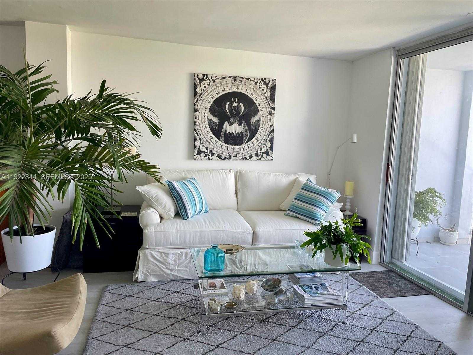 Small Image of 6900 BAY DR #7A, Miami Beach Number 8