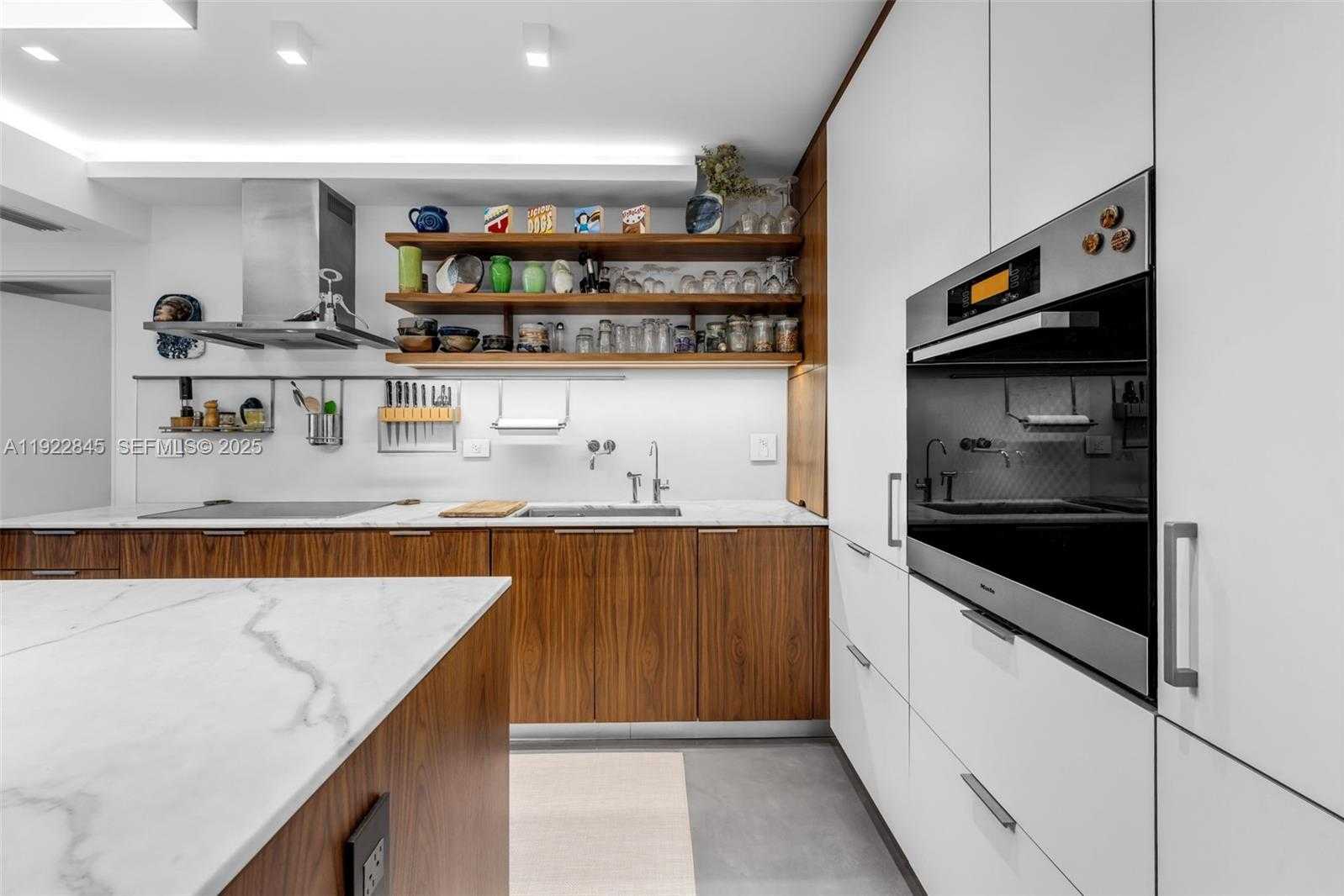 Imagen de Pequeño Objeto