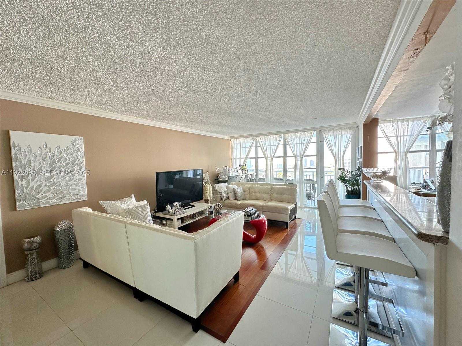 Small Image of 301 174TH ST #2201, Sunny Isles Beach Number 6