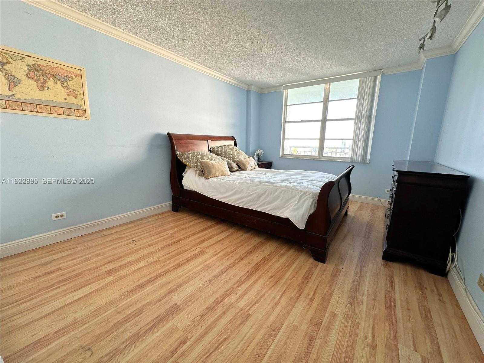 Small Image of 301 174TH ST #2201, Sunny Isles Beach Number 9